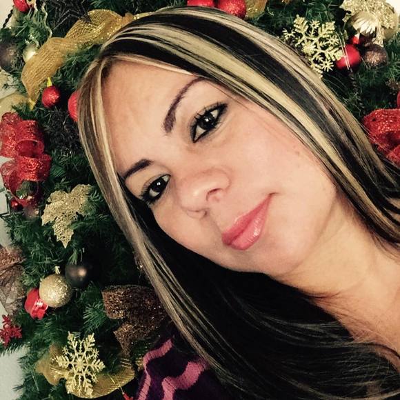 Meet your Posher, Gaby - Picture 1 of 1